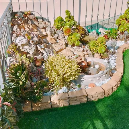 Bilocale Con Giardino, Vista Mare E Parcheggio Privato Lägenhet *