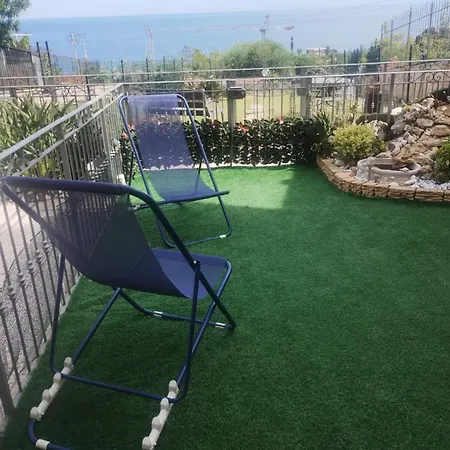 Bilocale Con Giardino, Vista Mare E Parcheggio Privato * San Remo